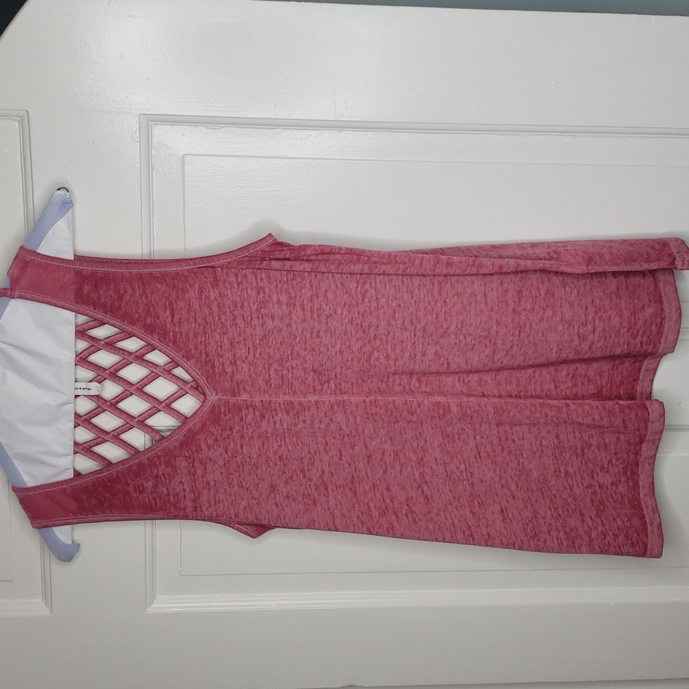 Cable & Gauge Rose Color Tank sz Med